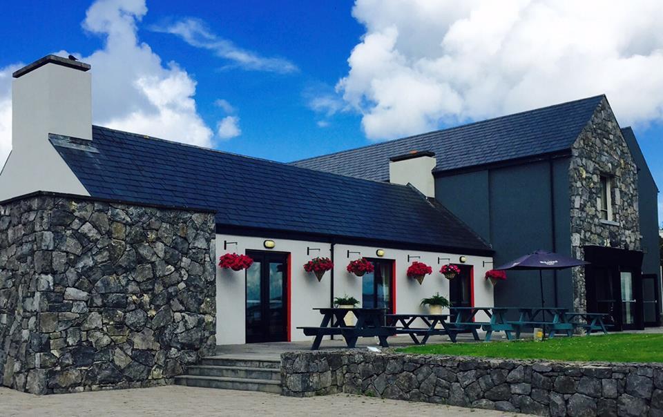 Burren Atlantic Hotel & Holiday Cottages Ballyvaughan Exterior foto